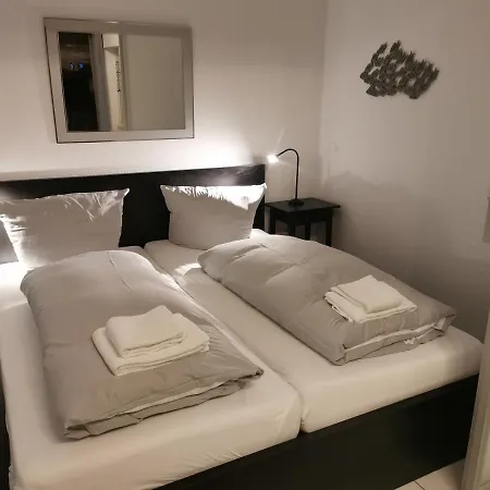 Holiday home Helmes Hus -